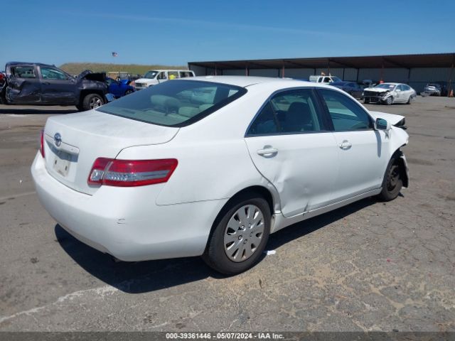 Photo 3 VIN: 4T1BF3EK7AU570859 - TOYOTA CAMRY 