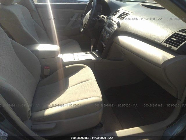 Photo 4 VIN: 4T1BF3EK7AU576208 - TOYOTA CAMRY 