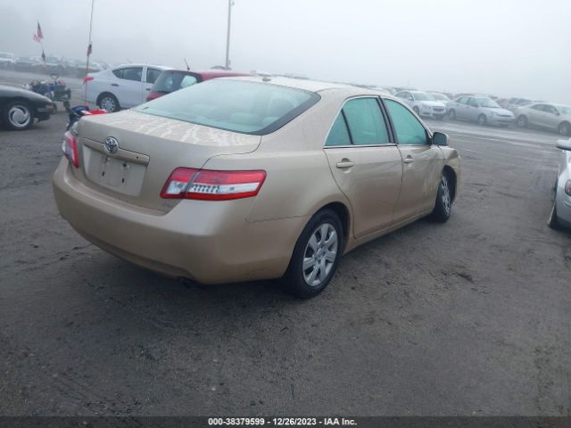 Photo 3 VIN: 4T1BF3EK7BU124146 - TOYOTA CAMRY 