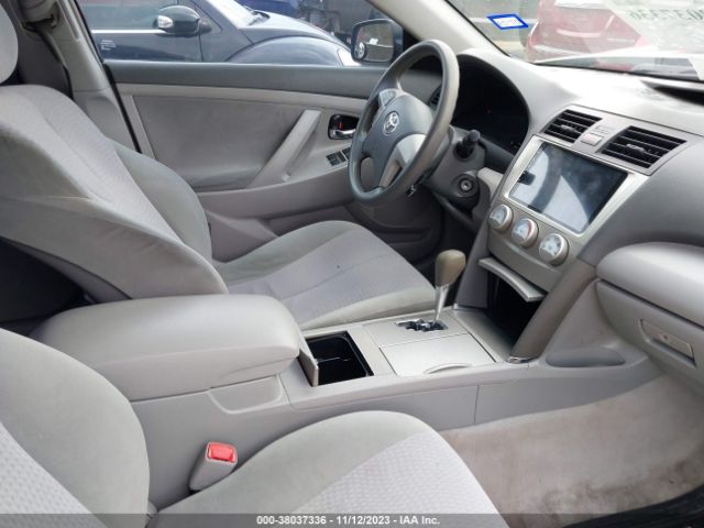 Photo 4 VIN: 4T1BF3EK7BU136359 - TOYOTA CAMRY 