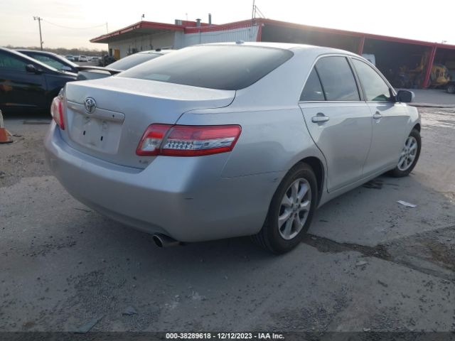 Photo 3 VIN: 4T1BF3EK7BU150438 - TOYOTA CAMRY 