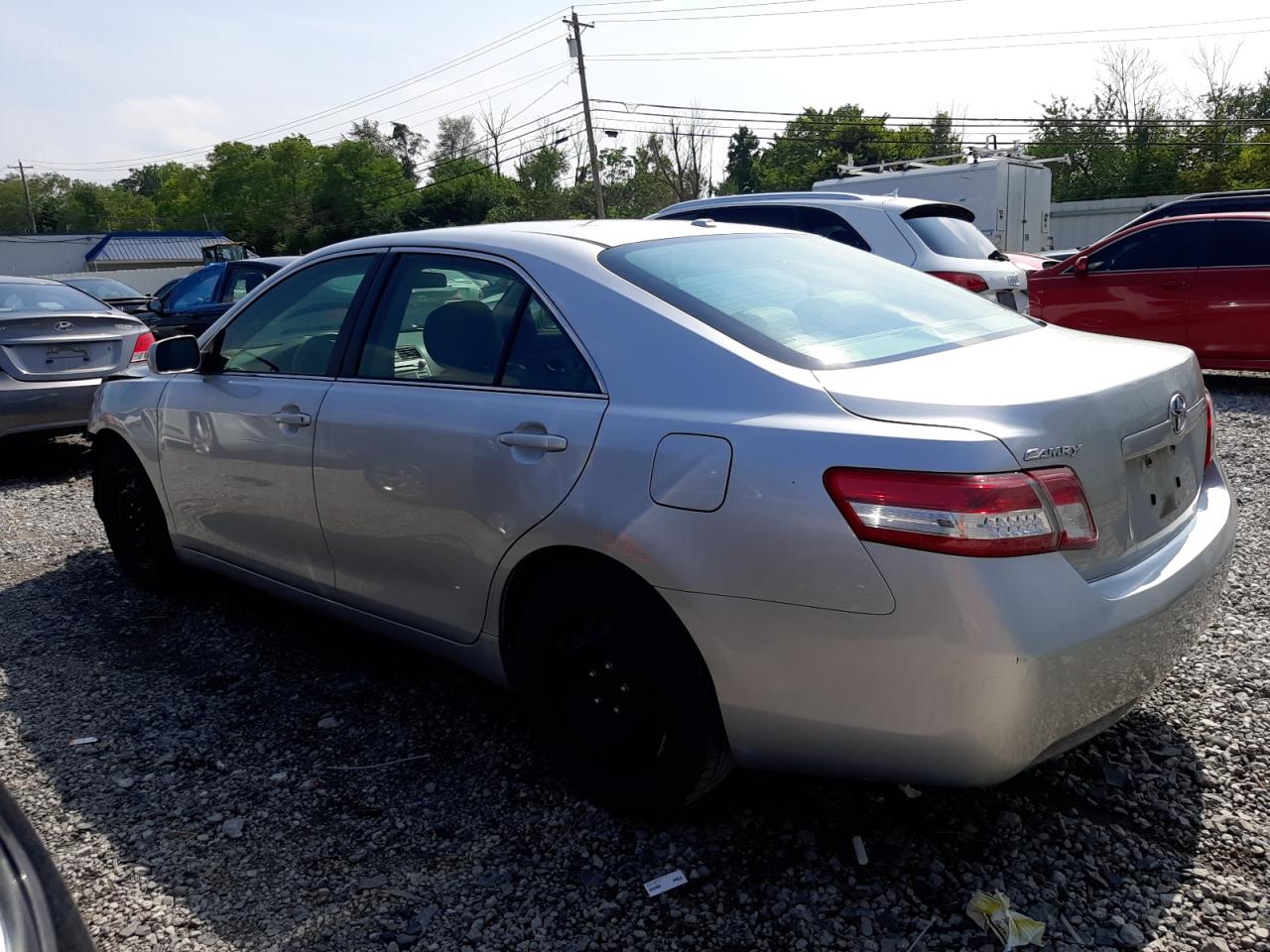 Photo 1 VIN: 4T1BF3EK7BU173962 - TOYOTA CAMRY 