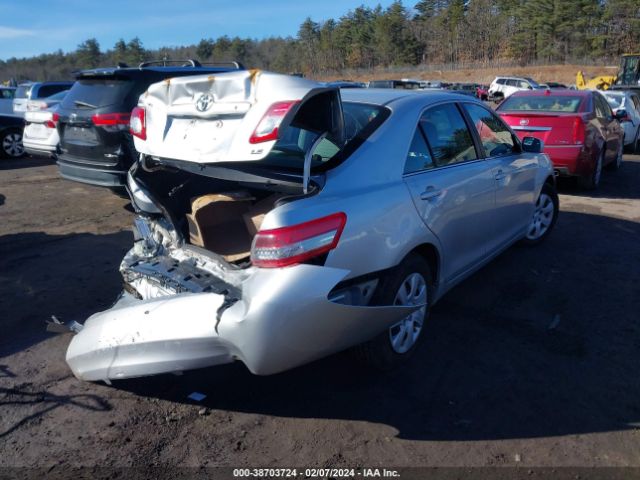 Photo 3 VIN: 4T1BF3EK7BU185268 - TOYOTA CAMRY 