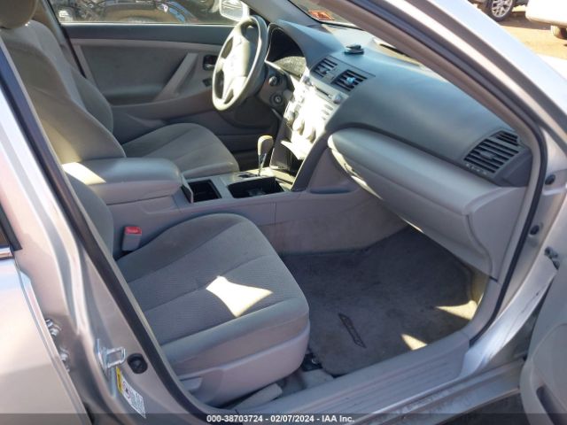 Photo 4 VIN: 4T1BF3EK7BU185268 - TOYOTA CAMRY 