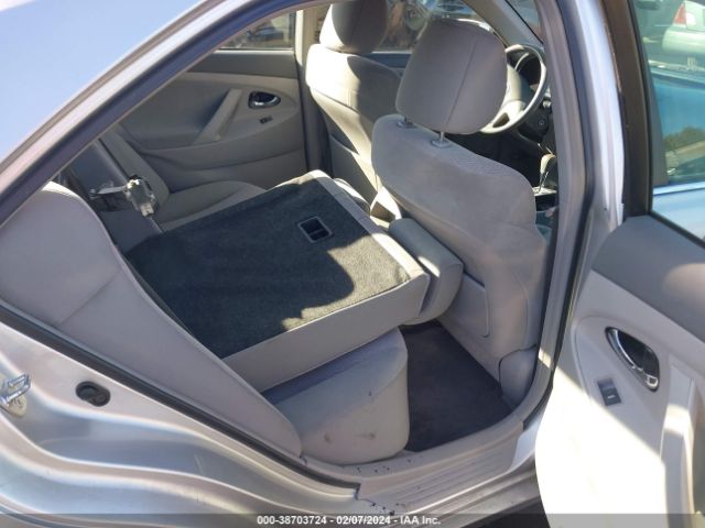 Photo 7 VIN: 4T1BF3EK7BU185268 - TOYOTA CAMRY 