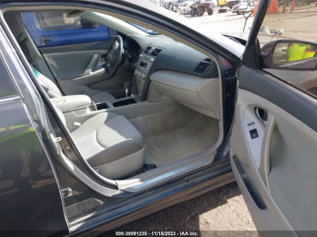 Photo 4 VIN: 4T1BF3EK7BU188378 - TOYOTA CAMRY 