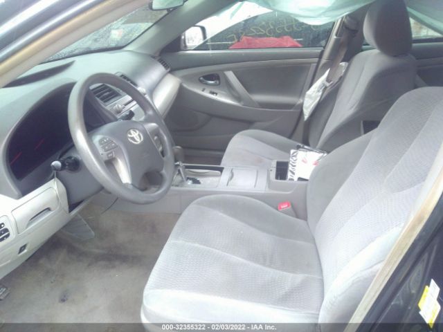 Photo 4 VIN: 4T1BF3EK7BU199882 - TOYOTA CAMRY 