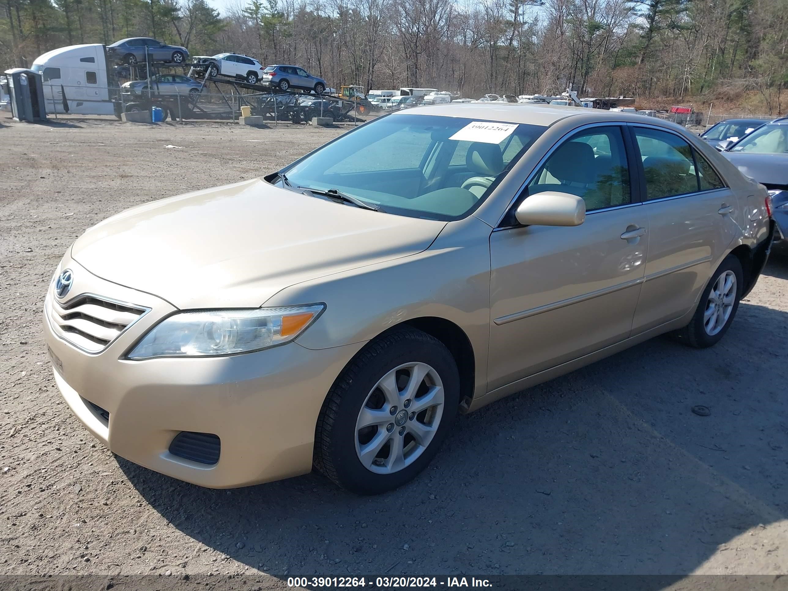 Photo 1 VIN: 4T1BF3EK7BU230113 - TOYOTA CAMRY 