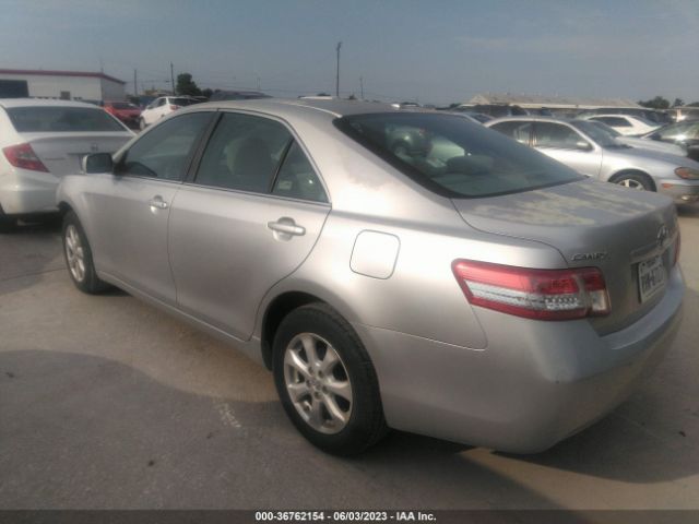 Photo 2 VIN: 4T1BF3EK7BU624811 - TOYOTA CAMRY 