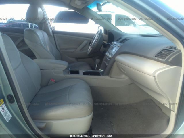 Photo 4 VIN: 4T1BF3EK7BU682174 - TOYOTA CAMRY 