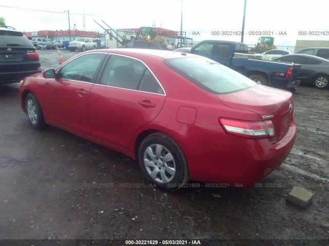 Photo 2 VIN: 4T1BF3EK7BU682899 - TOYOTA CAMRY 