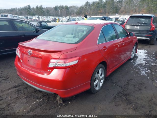 Photo 3 VIN: 4T1BF3EK7BU696852 - TOYOTA CAMRY 