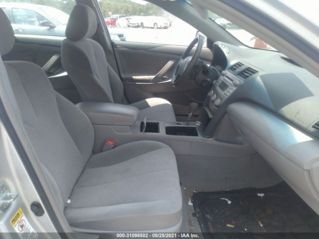 Photo 4 VIN: 4T1BF3EK7BU698228 - TOYOTA CAMRY 