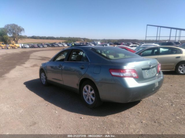 Photo 2 VIN: 4T1BF3EK7BU731048 - TOYOTA CAMRY 