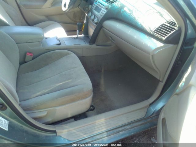 Photo 4 VIN: 4T1BF3EK7BU731048 - TOYOTA CAMRY 