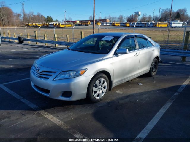 Photo 1 VIN: 4T1BF3EK7BU732264 - TOYOTA CAMRY 