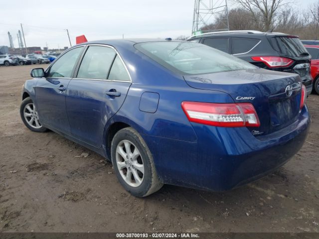 Photo 2 VIN: 4T1BF3EK7BU745886 - TOYOTA CAMRY 