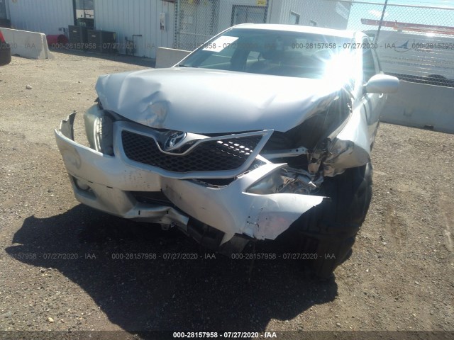 Photo 5 VIN: 4T1BF3EK8AU022868 - TOYOTA CAMRY 