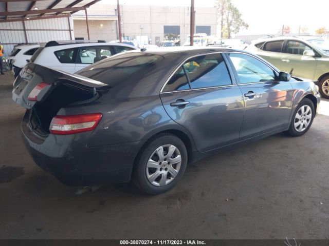 Photo 3 VIN: 4T1BF3EK8AU029853 - TOYOTA CAMRY 