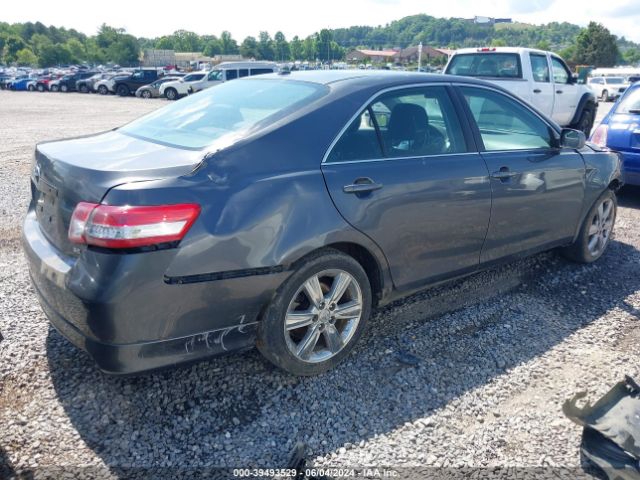 Photo 3 VIN: 4T1BF3EK8AU047737 - TOYOTA CAMRY 