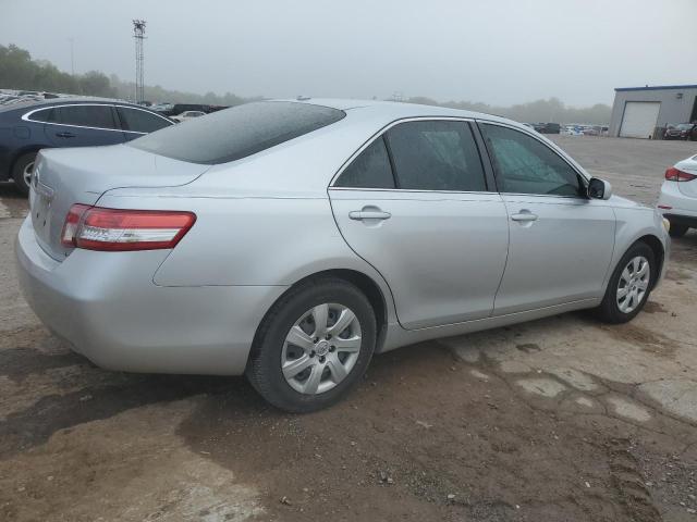 Photo 2 VIN: 4T1BF3EK8AU051349 - TOYOTA CAMRY BASE 