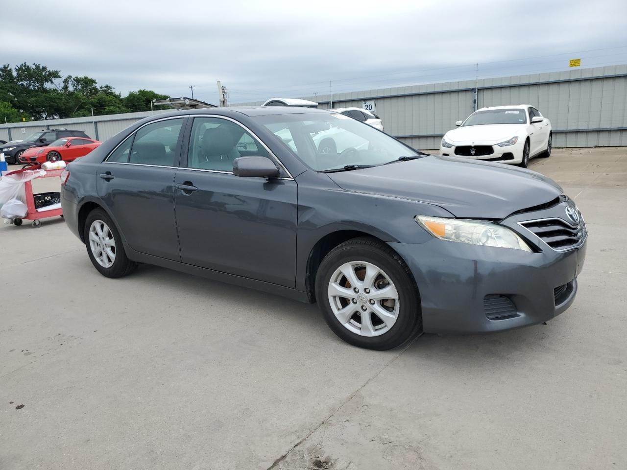 Photo 3 VIN: 4T1BF3EK8AU098347 - TOYOTA CAMRY 