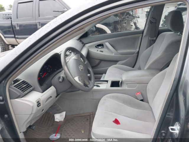 Photo 4 VIN: 4T1BF3EK8AU509634 - TOYOTA CAMRY 