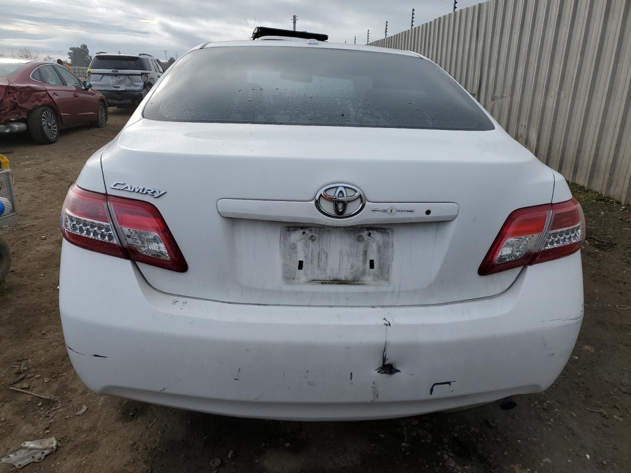 Photo 5 VIN: 4T1BF3EK8AU512419 - TOYOTA CAMRY 