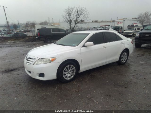 Photo 1 VIN: 4T1BF3EK8AU515403 - TOYOTA CAMRY 