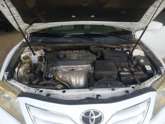 Photo 6 VIN: 4T1BF3EK8AU520780 - TOYOTA CAMRY BASE 