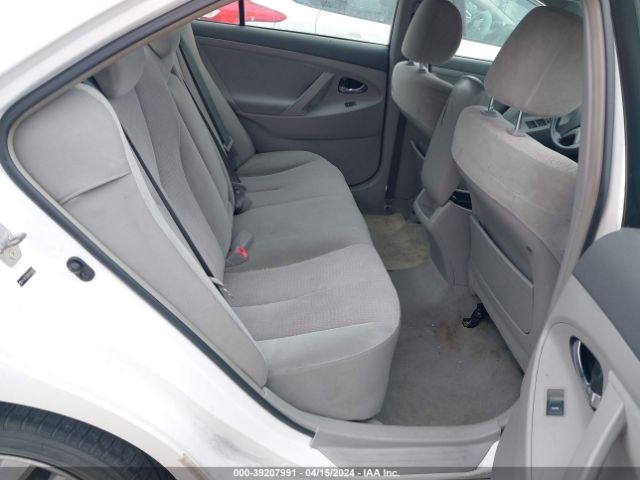 Photo 7 VIN: 4T1BF3EK8AU534467 - TOYOTA CAMRY 