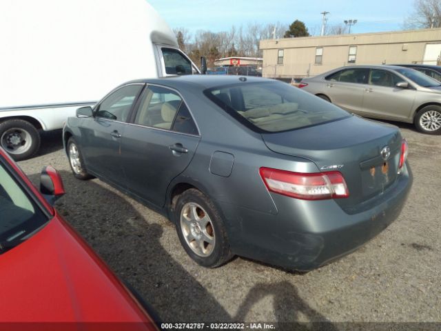 Photo 2 VIN: 4T1BF3EK8AU538468 - TOYOTA CAMRY 