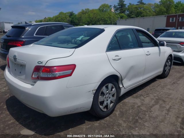 Photo 3 VIN: 4T1BF3EK8AU544514 - TOYOTA CAMRY 