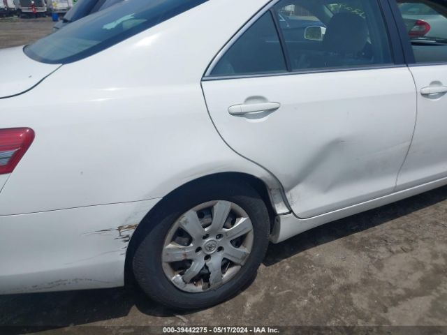 Photo 5 VIN: 4T1BF3EK8AU544514 - TOYOTA CAMRY 