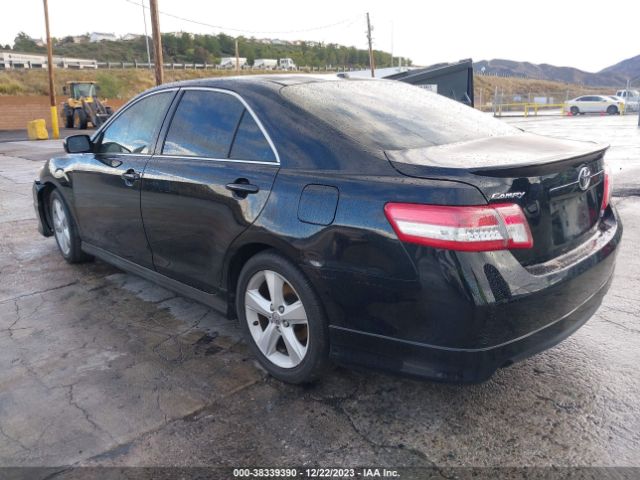 Photo 2 VIN: 4T1BF3EK8AU546781 - TOYOTA CAMRY 