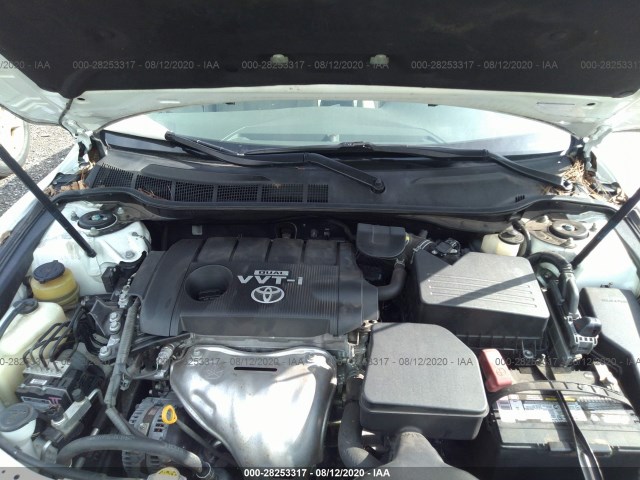 Photo 9 VIN: 4T1BF3EK8AU555755 - TOYOTA CAMRY 