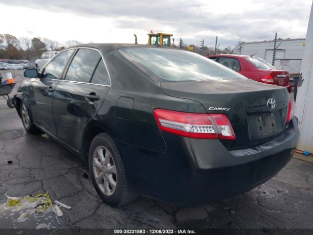 Photo 2 VIN: 4T1BF3EK8AU557358 - TOYOTA CAMRY 