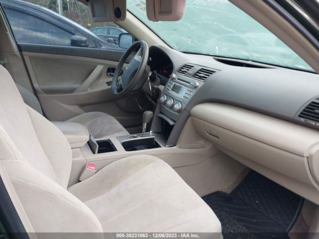 Photo 4 VIN: 4T1BF3EK8AU557358 - TOYOTA CAMRY 