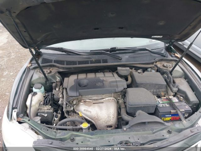 Photo 9 VIN: 4T1BF3EK8AU561782 - TOYOTA CAMRY 