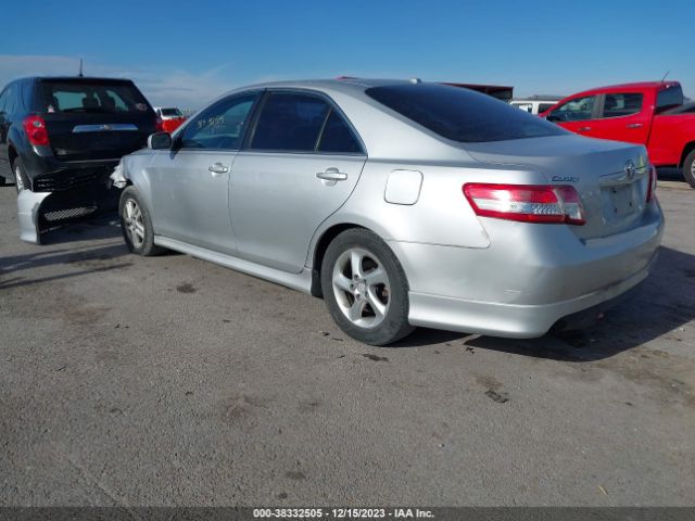 Photo 2 VIN: 4T1BF3EK8AU576475 - TOYOTA CAMRY 