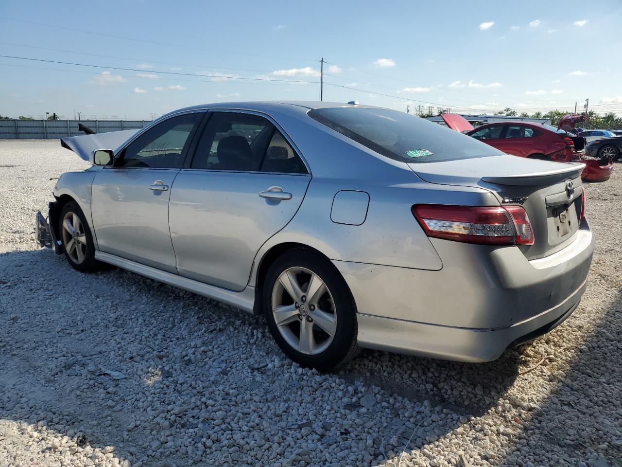 Photo 1 VIN: 4T1BF3EK8BU124110 - TOYOTA CAMRY 