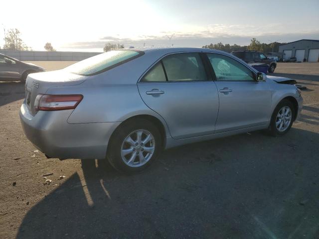 Photo 2 VIN: 4T1BF3EK8BU152215 - TOYOTA CAMRY BASE 