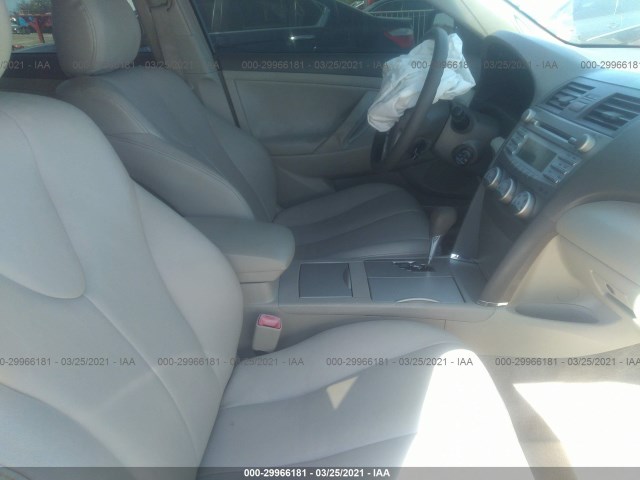 Photo 4 VIN: 4T1BF3EK8BU166440 - TOYOTA CAMRY 