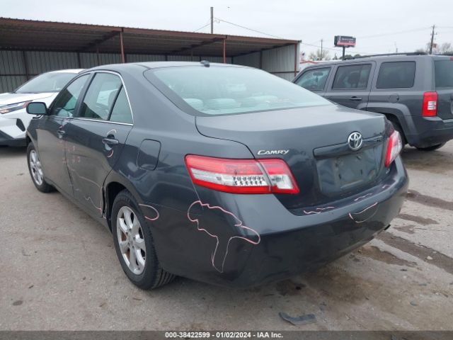 Photo 2 VIN: 4T1BF3EK8BU169614 - TOYOTA CAMRY 