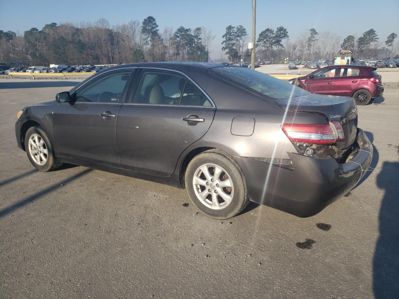 Photo 1 VIN: 4T1BF3EK8BU203017 - TOYOTA CAMRY 