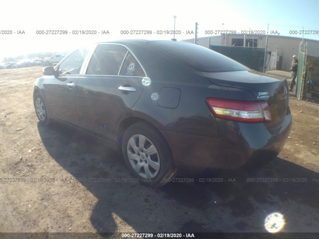 Photo 2 VIN: 4T1BF3EK8BU205236 - TOYOTA CAMRY 