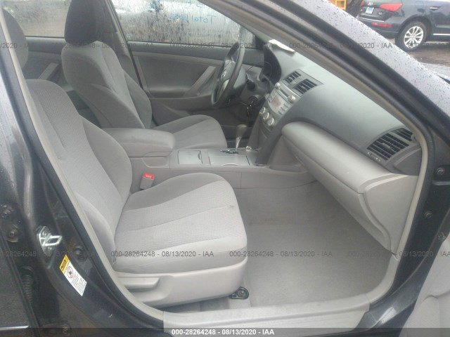 Photo 4 VIN: 4T1BF3EK8BU592645 - TOYOTA CAMRY 