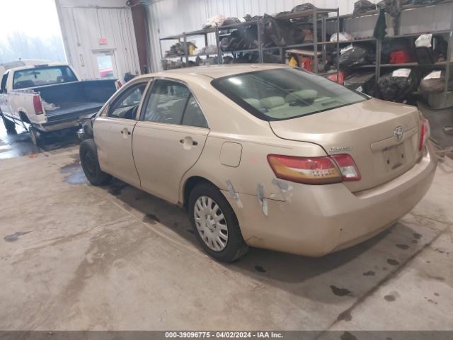 Photo 2 VIN: 4T1BF3EK8BU601621 - TOYOTA CAMRY 