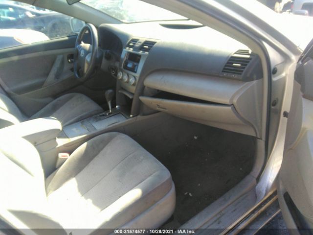 Photo 4 VIN: 4T1BF3EK8BU610867 - TOYOTA CAMRY 