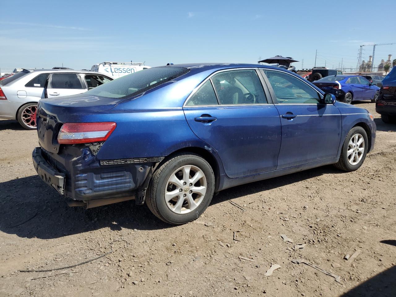 Photo 2 VIN: 4T1BF3EK8BU626373 - TOYOTA CAMRY 